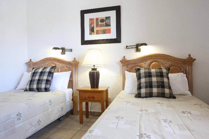 Beverly Hills Suites - Excel Hotels & Resorts Los Cristianos  Exterior photo